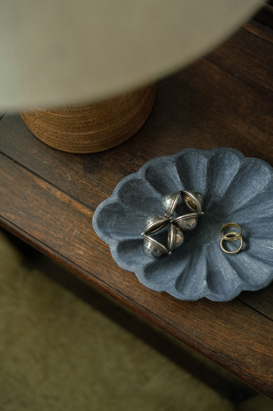 Grey Marble Daisy Dish