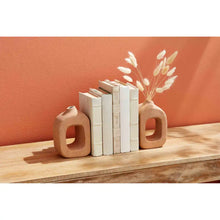 Load image into Gallery viewer, Terrcotta Bookend Vases
