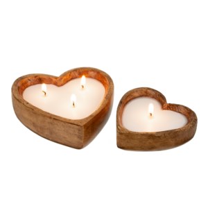 Wooden Heart Candle - Eucalyptus & Amber